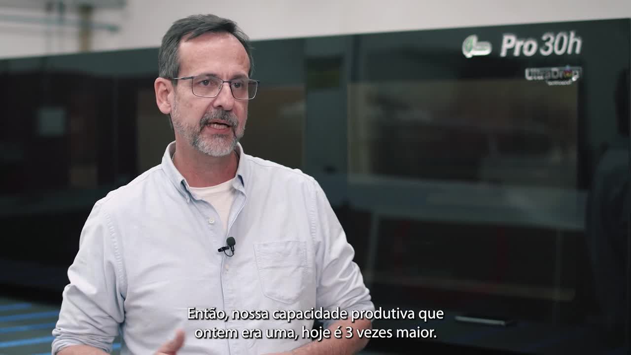 Excellence Comunicação Visual Testimonial supporting visual
