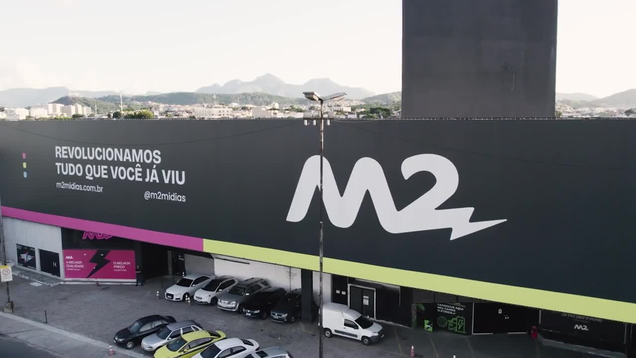 M2 Flex accelerates growth with EFI Nozomi 14000 SD single-pass, high speed inkjet printer.