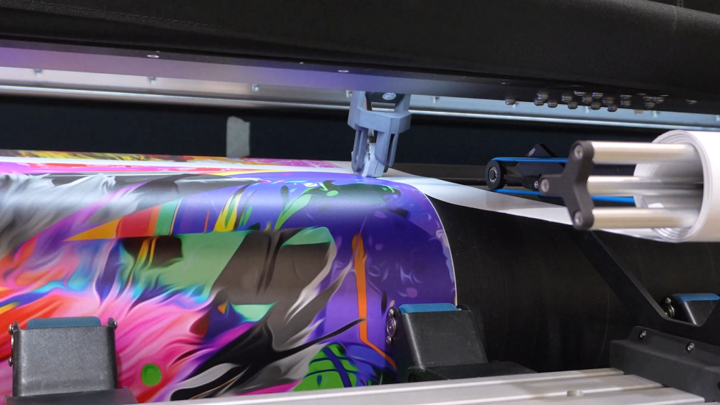 Auto Y-slitters for automatically trimming off margins or slitting media.